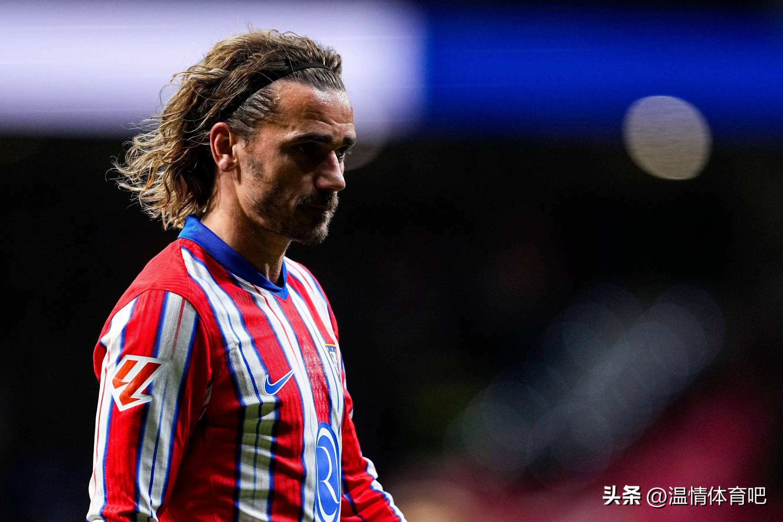 脱不胜的尴 脱不胜的尴