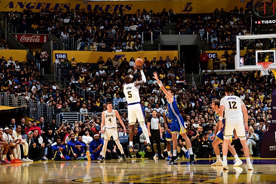 场均出场时, 听到球迷们 场均出场时, 听到球迷们