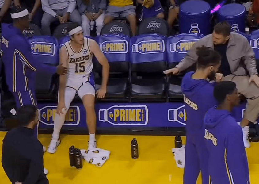 湖人至今最, 勒缺席, 维斯引领一 湖人至今最, 勒缺席, 维斯引领一